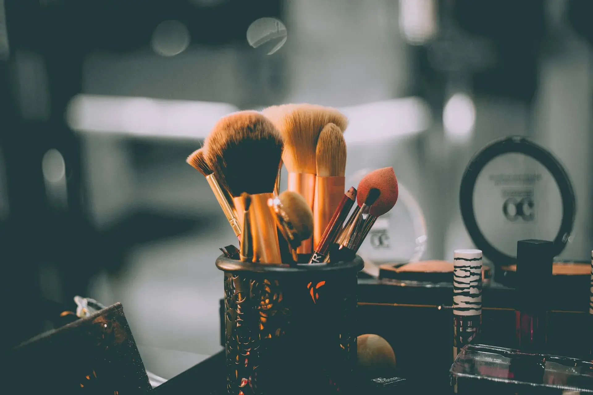 Boosting Conversion: A 22% ROAS Lift for a Global Luxury Beauty Leader