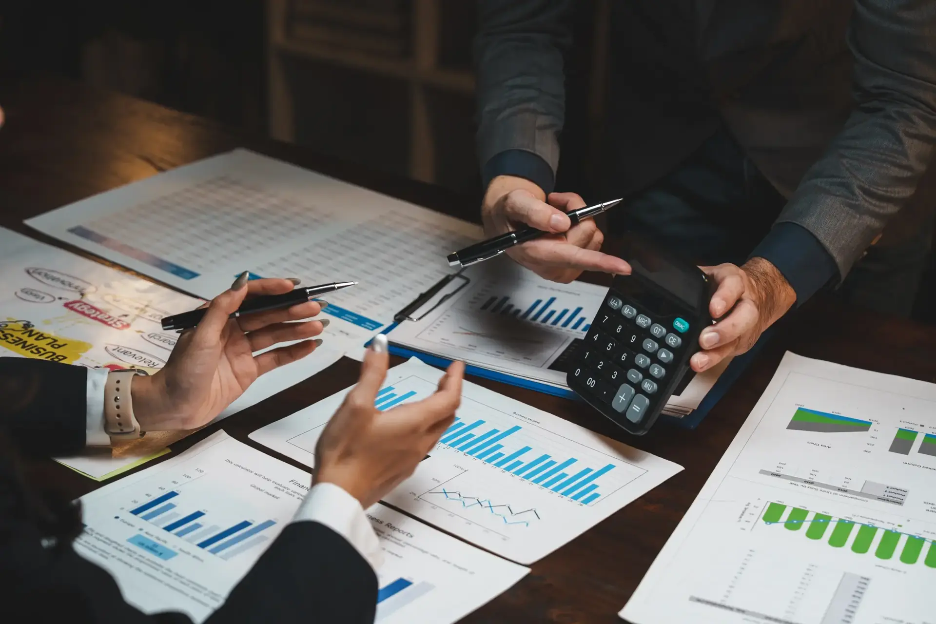 Finance & Accounting